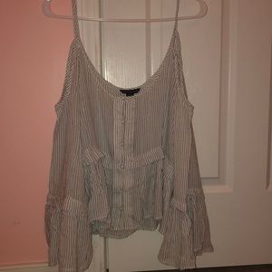 AE colds holder pin tuck ruffle top